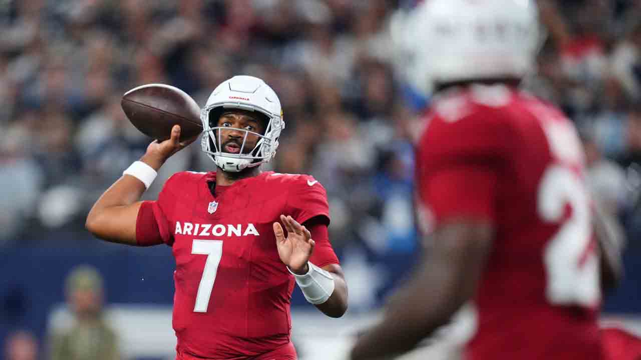 Brissett fills in again as Cardinals beat Cowboys to end five