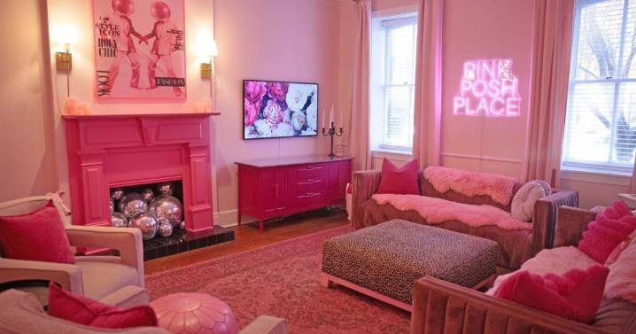 Historic house in Soulard is pretty in pink. Lots of pink