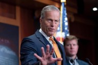 Senate poised to take first steps to end federal government shutdown