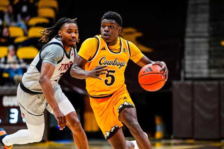 Wyoming Travels to Sam Houston State for First Road Test of Season