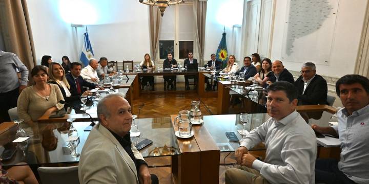 Axel Kicillof consiguió dictamen para el endeudamiento y se allana el paquete de leyes económicas