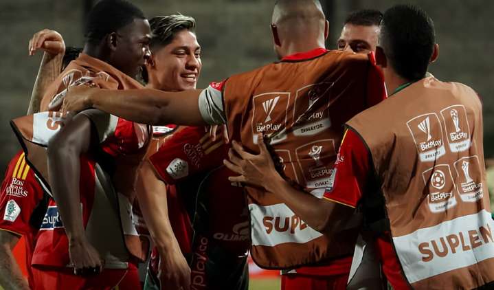 Arias no quedó satisfecho: “No es un botín, vinimos por los 3 puntos"