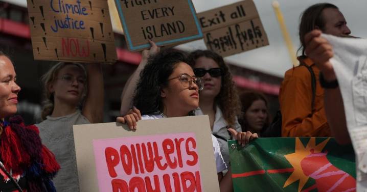 As nations push for more ambition at climate talks, chairman says they may get it