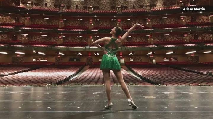 Former Rockette hosts masterclasses in Nederland to give back to her hometown