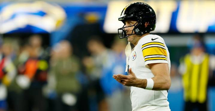 NFL Week 12 Odds: Chicago Bears favored over the Pittsburgh Steelers