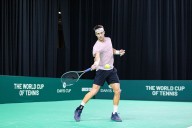 TV y streaming del jueves. Argentina busca las semifinales de la Copa Davis ante Alemania y las prácticas de la F1 en Las Vegas