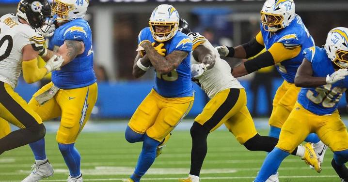 Chargers surge back into AFC West race with three straight wins