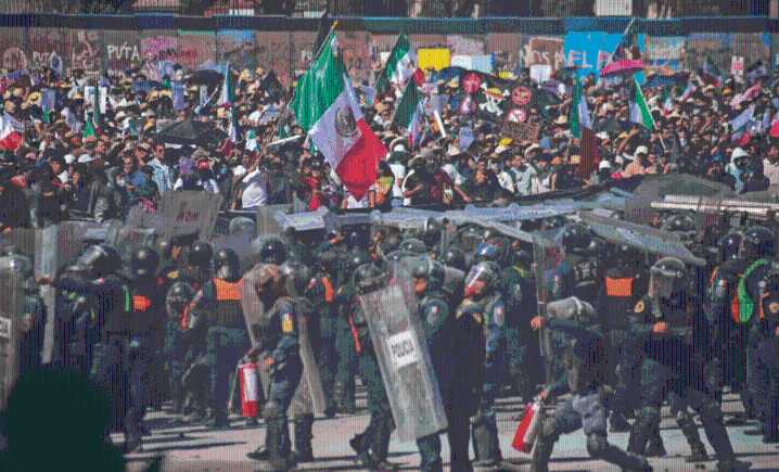 Gobierno reporta 100 policías heridos tras marcha de la Generación Z