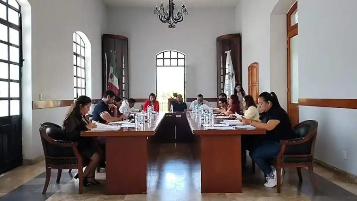 Esperan aprobación del cabildo en Tehuacán para pago de aguinaldo de trabajdores municipales
