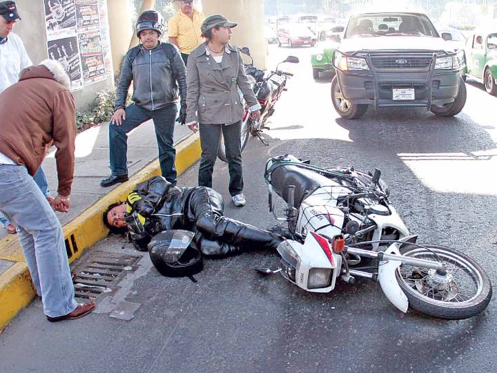 Hay una moto en tres de cada cinco siniestros viales en al CDMX