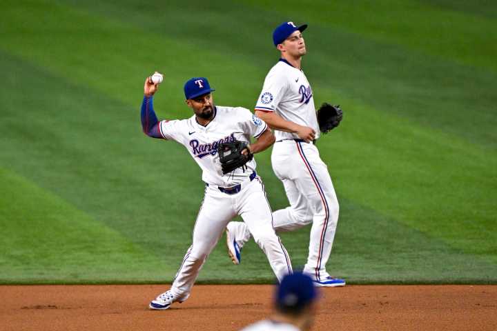 Mets News & Buzz: Team makes defense a priority with shocking trade, another veteran on the block, more