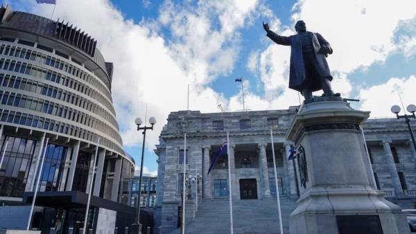 Atlas Network estaría operando campaña contra la presidenta Sheinbaum