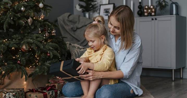 Pediatrician warns parents to avoid gifting kids this toy during the holidays