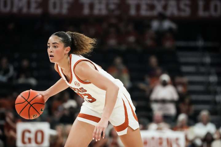 How to watch college basketball free live stream: Louisiana Ragin' Cajuns vs. No. 4 Texas Longhorns