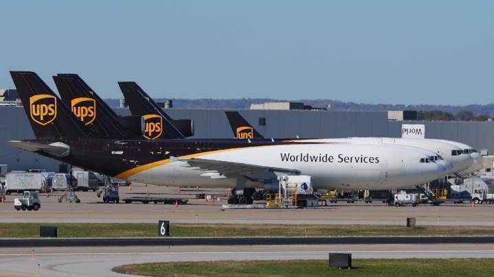 UPS and FedEx grounding MD-11 planes following deadly Kentucky crash