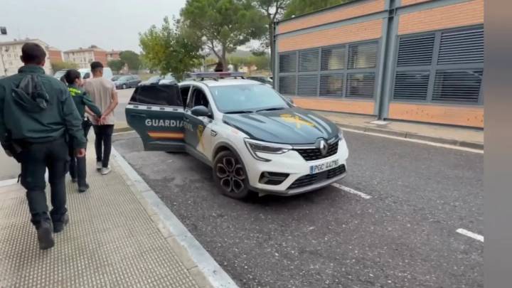 Detenido en un control con el vehículo que había robado sin permiso de conducir