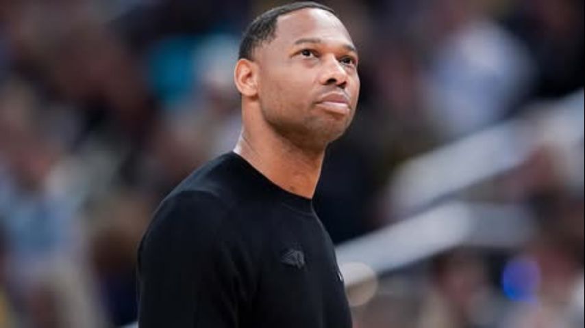 New Orleans Pelicans fire head coach Willie Green after 2-10 start during his fifth season with the team