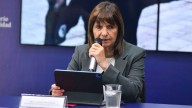 Bullrich elevó la confrontación con "Chiqui" Tapia y advirtió: "Voy a estudiar la transparencia de la AFA desde el Senado"