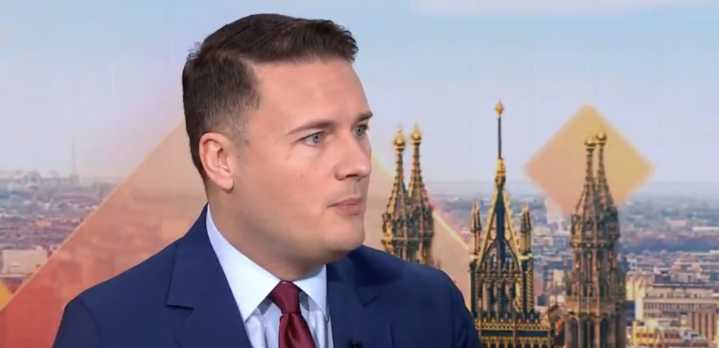 Watch: Streeting hits out at No. 10