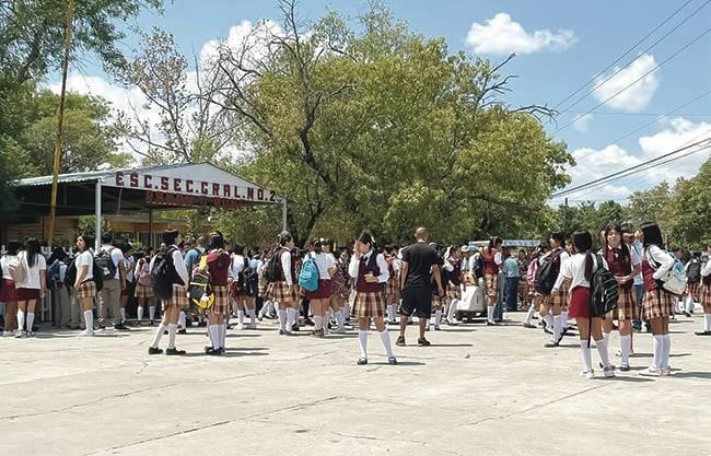 Dispondrán alumnos de un mega puente