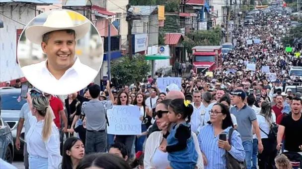 Marchan otra vez en Uruapan por justicia para Manzo