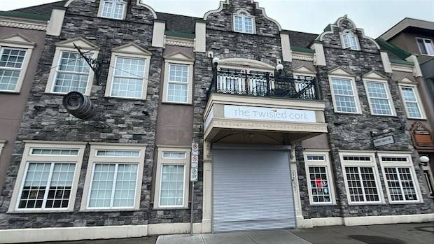 Employee arrested after illicit drugs sold at well-known restaurant in Prince George, B.C.: police