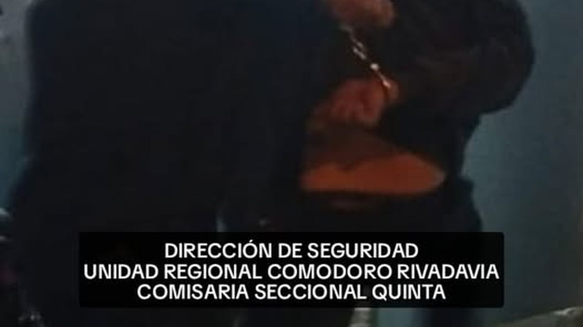 Ingresó a una casa de las 1311, dañó una ventana y escapó