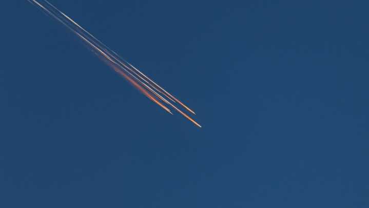 Fireball seen in Florida sky. Was it space debris? What that looks like