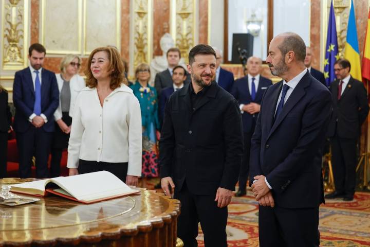 Última hora de la actualidad política, en directo | Zelenski acude al Congreso en su tercera visita a España