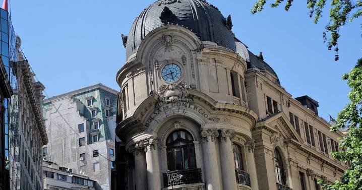 Bolsa de Santiago acuerda vender su emblemático edificio a Territoria en más de US$13 millones