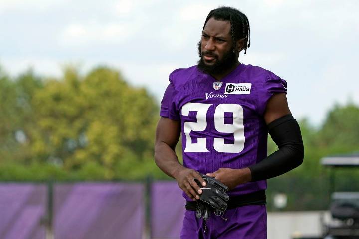 Jets Star Praying for Teammate Kris Boyd as He Fights for Life After Tragic Incident