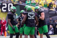 Oregon, Iowa prepare for physical Big Ten clash
