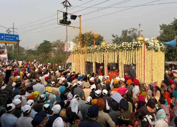 350th Martyrdom Day of Sri Guru Tegh Bahadur Ji: Grand Nagar Kirtan receives Heart