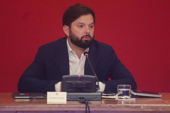 Presidente Boric tras polémica por dichos de embajador de EE.UU. en Chile: “Nuestra soberanía no se negocia”