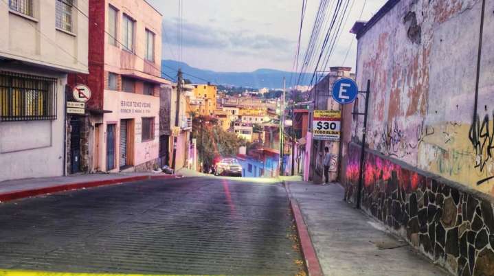 Ataque armado deja dos heridos en el centro de Cuernavaca