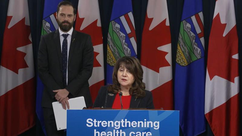 Alberta bill allows doctors to toggle between public and private pay for surgeries