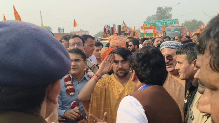 During Sanatan Yatra, Dhirendra Shastri’s Salute To ASP Anuj Chaudhary Wins Hearts In Mathura