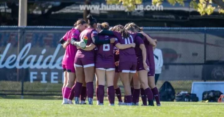 Soccer season ends with OT loss for Salukis