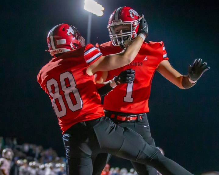 Romeo pours avalanche onto Dakota to win district championship