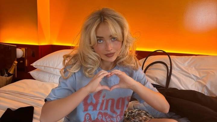 Sabrina Carpenter to star in Alice in Wonderland-inspired musical at Universal