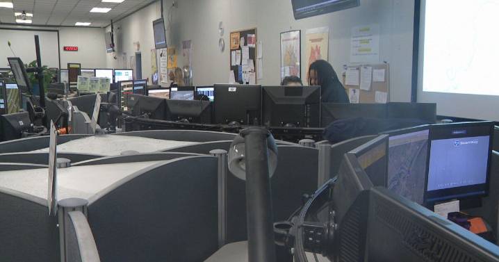 Nashville mayor calls for independent review at Metro's 911 Center following recent HR complaints