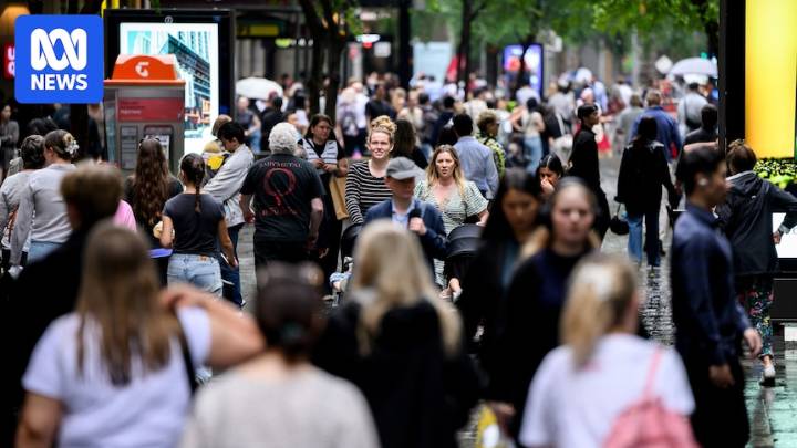 National mental health agreement failing, Productivity Commission finds