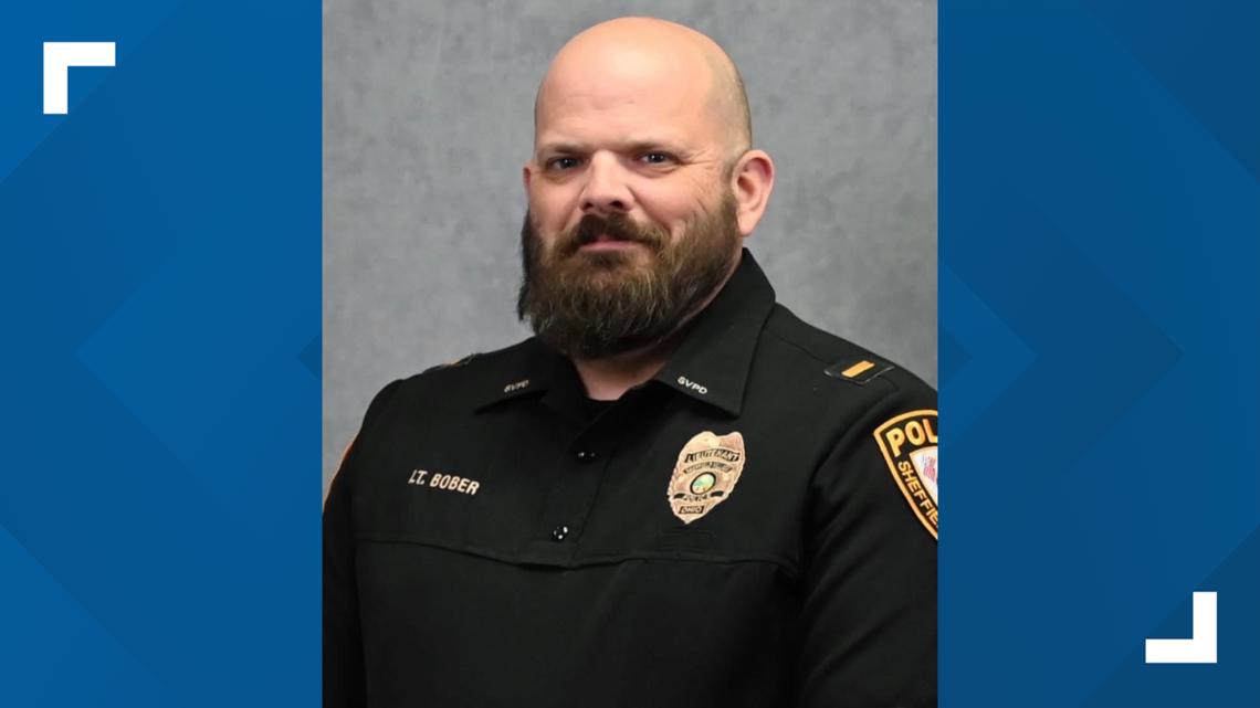 Sheffield Village police lieutenant dies from cardiac arrest; funeral, procession details announced.