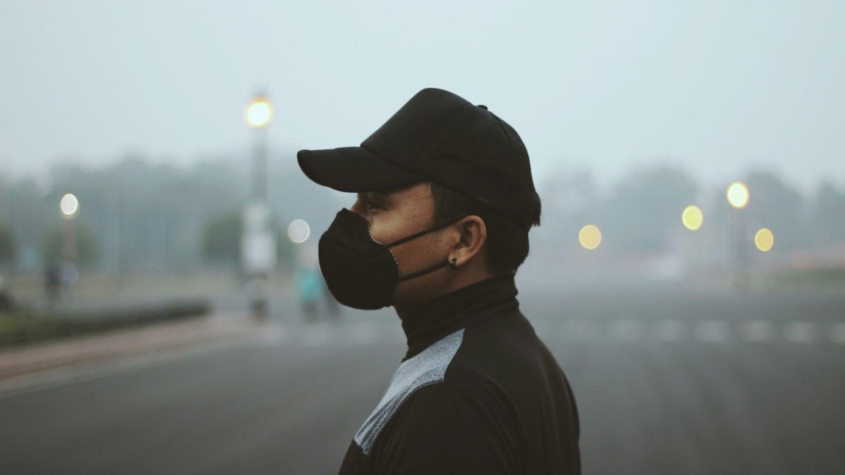 Habits to shield your body from Delhi's toxic air