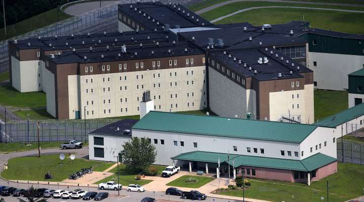 Mass. prisons to review surge in suicides among inmates