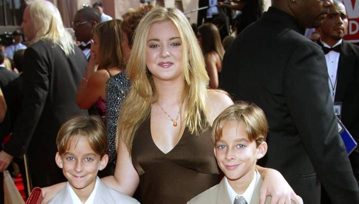 Sawyer Sweeten’s Brother & Sister Reflects on His Death During ‘Raymond’ Reunion, Ten Years Later | CBS, Everybody Loves Raymond, Madylin Sweeten, Sawyer Sweeten, Sullivan Sweeten, Television | Celebr