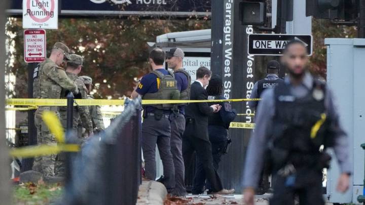 Two US National Guard officers shot near White House in Washington DC