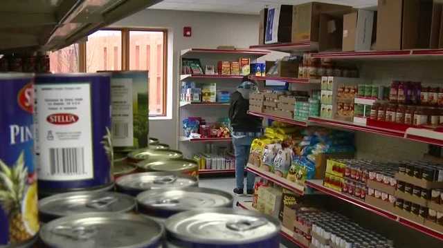 Delay in EBT Funds causes record demand at Urbandale Food Pantry