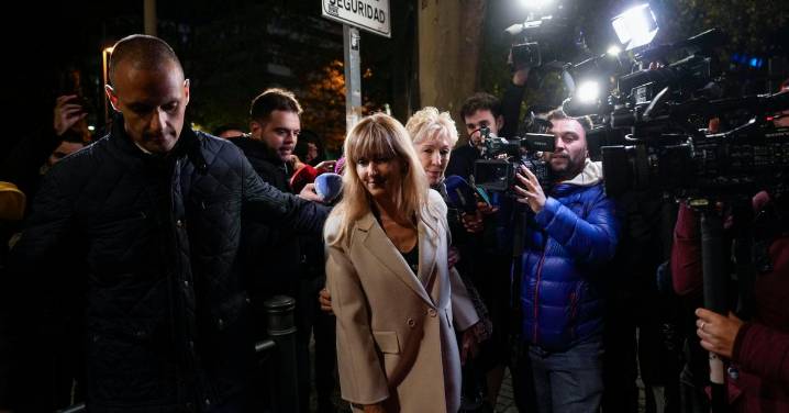 El juez Peinado archiva la investigación a una alto cargo de Moncloa a la que había imputado