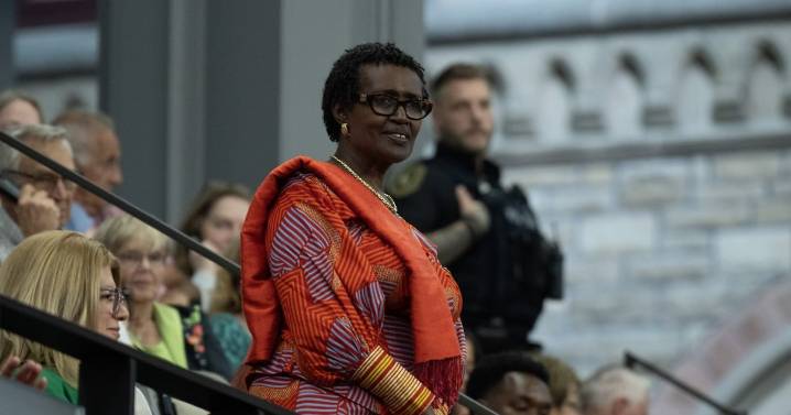 UNAIDS chief urges Carney not to cut foreign aid